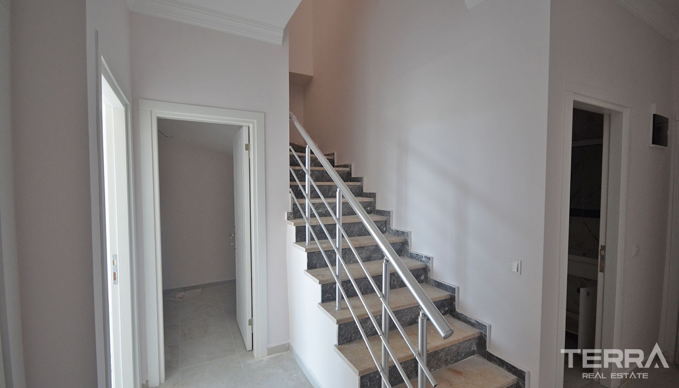 Sea-view Cheap Apartments With Seperate Kitchen in Alanya Avsallar - 38255