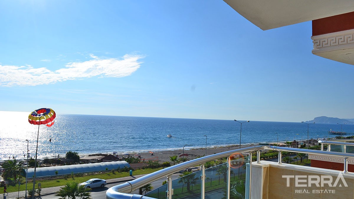 Sea-front Fully Furnished Apartment in A High-end Complex in Alanya