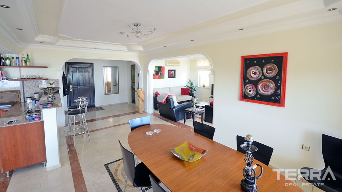 Sea-view Fully Furnished and Exclusive Villa for Sale in Alanya - 16316