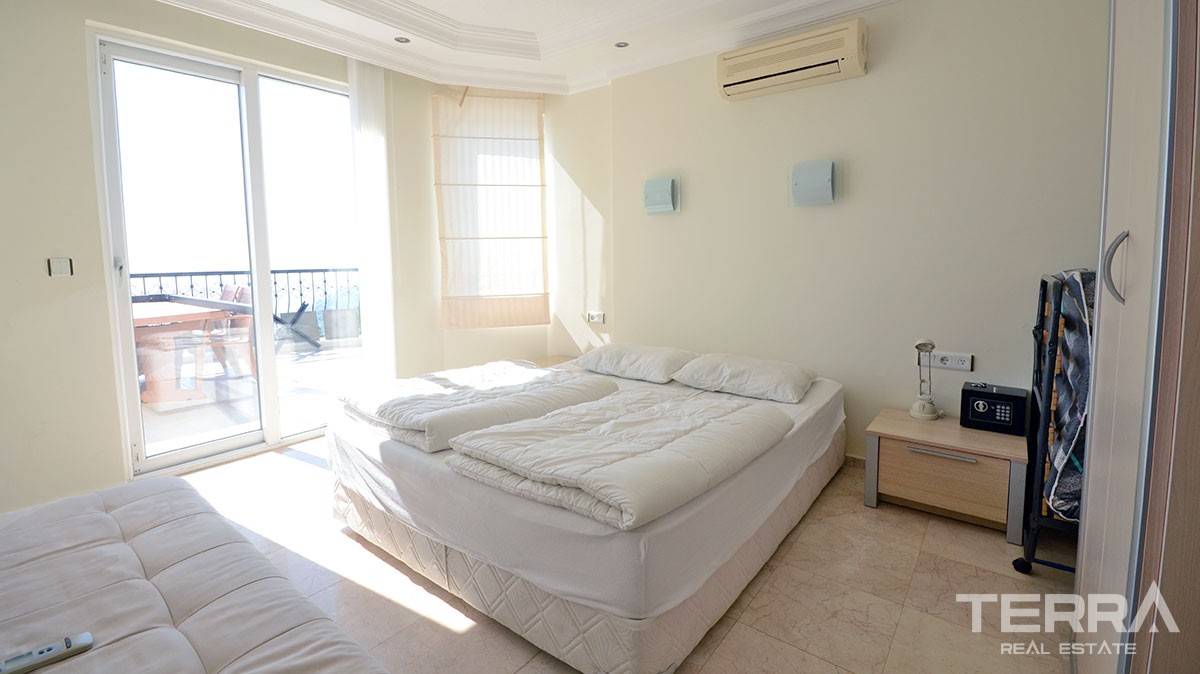 Sea-view Fully Furnished and Exclusive Villa for Sale in Alanya - 16319