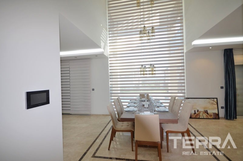 Exclusive Villa with Swimming Pool in Fethiye - 16518