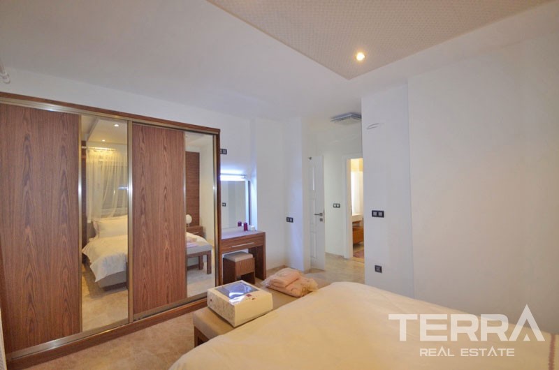 Exclusive Villa with Swimming Pool in Fethiye - 16533