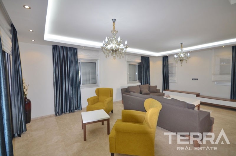 Exclusive Villa with Swimming Pool in Fethiye - 16546