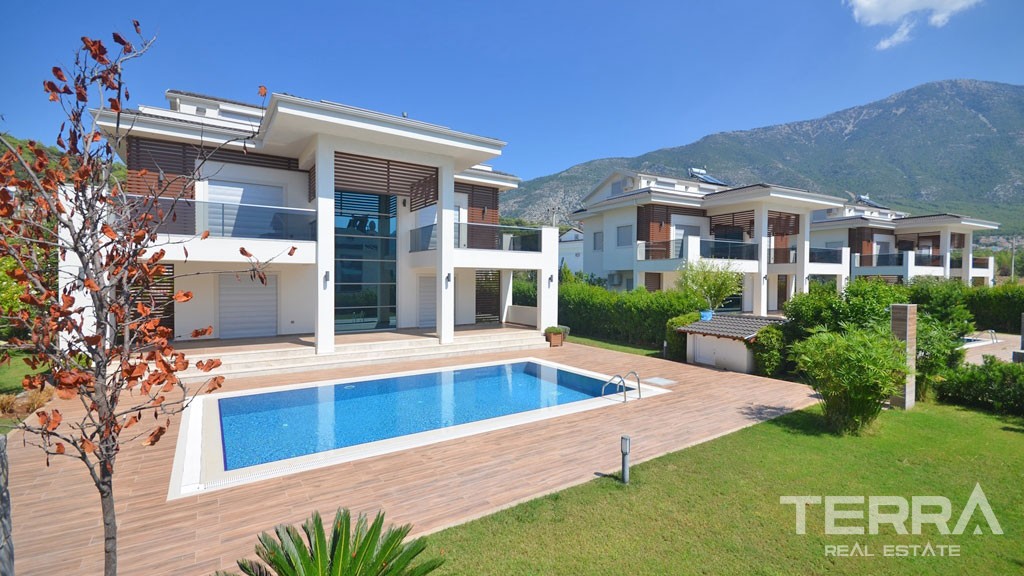Exklusiv villa med vacker pool i Fethiye