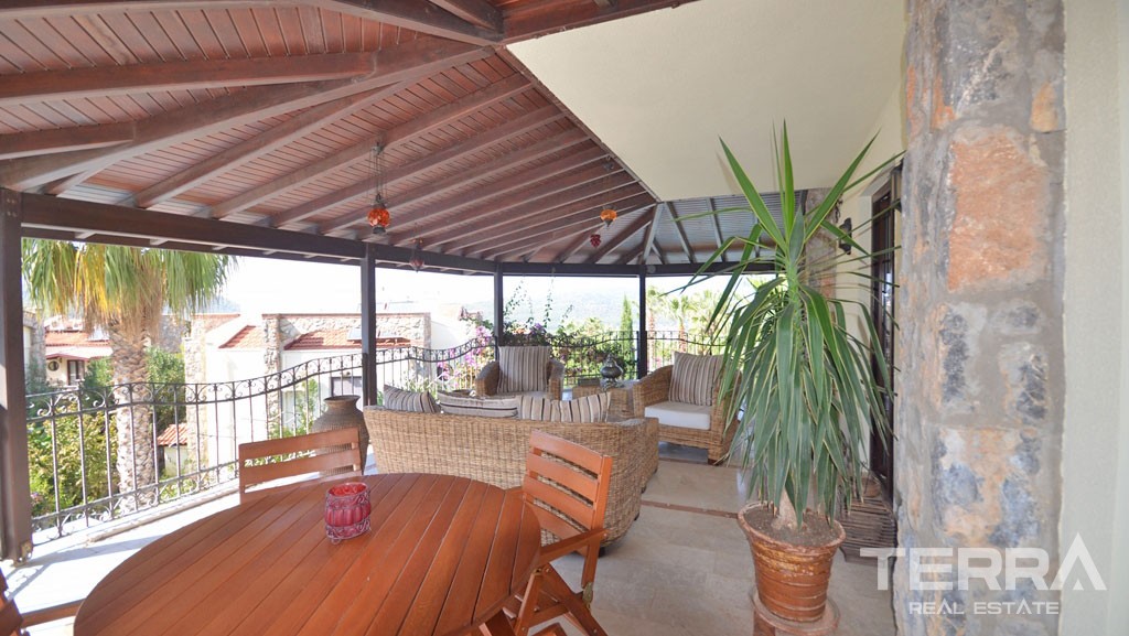 Exklusive Villa mit Meerblick, großem Pool und Garten in Fethiye - 16601