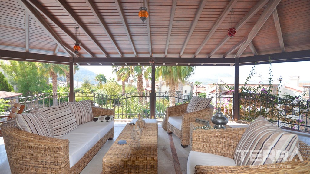 Exklusive Villa mit Meerblick, großem Pool und Garten in Fethiye - 16634