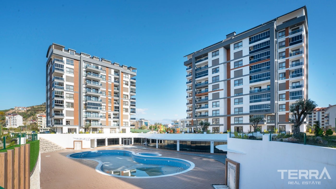 Luxury Apartments in Gazipaşa for Sale near the Beach and City Center - 47135
