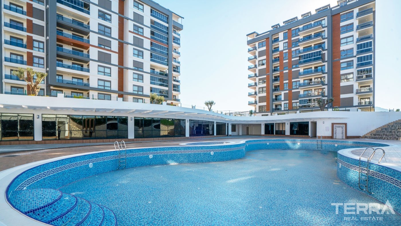 Luxury Apartments in Gazipaşa for Sale near the Beach and City Center - 47136