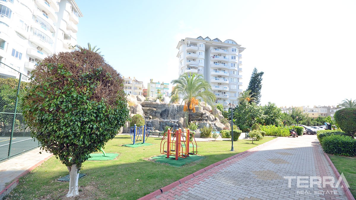 Fully Furnished Re-sale 1+1 Apartment for Sale in Alanya - 16775