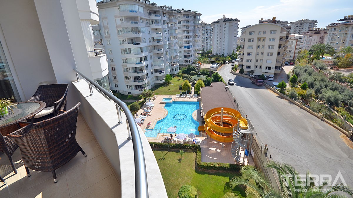 Fully Furnished Re-sale 1+1 Apartment for Sale in Alanya - 16787