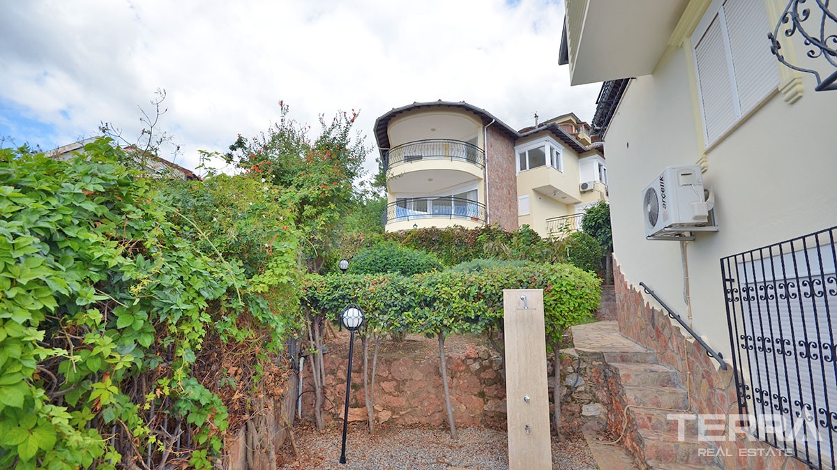 Exclusive Villa for Sale in Alanya Bektaş - 16796