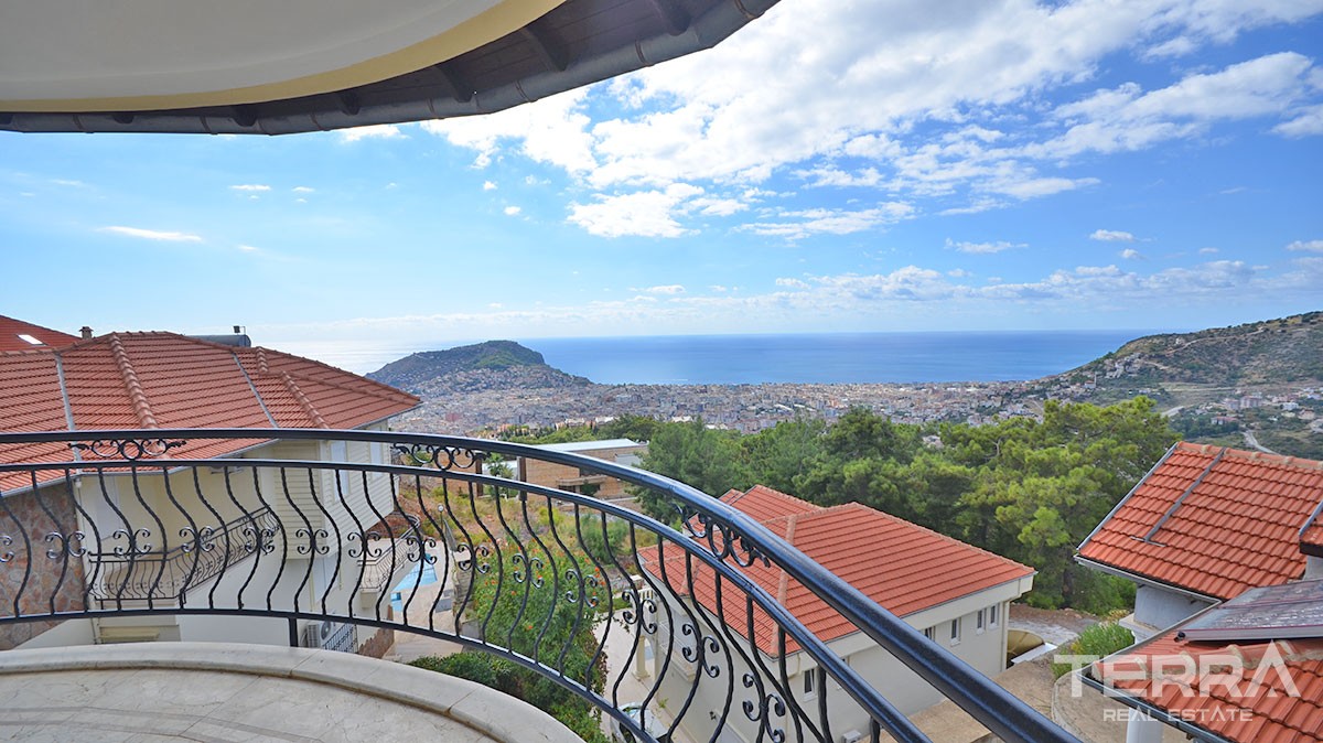 Exclusive Villa for Sale in Alanya Bektaş - 16810