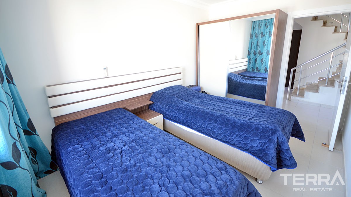Fully Furnished Penthouse for Sale in Alanya Mahmutlar - 17292