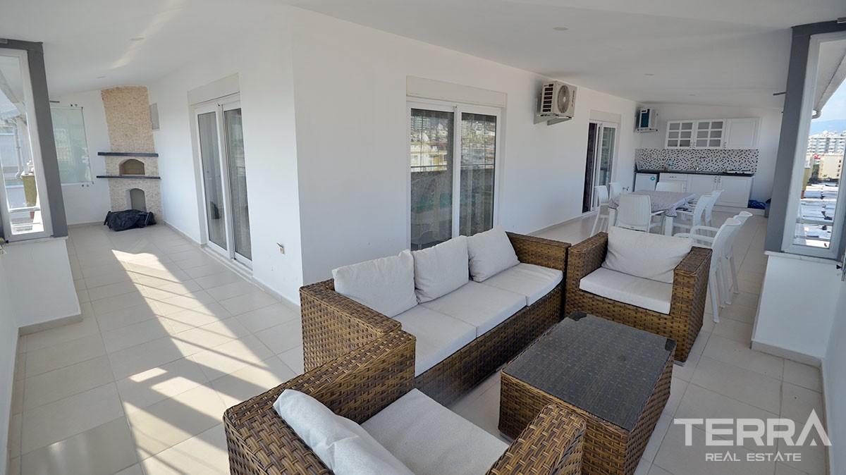 Fully Furnished Penthouse for Sale in Alanya Mahmutlar - 17298