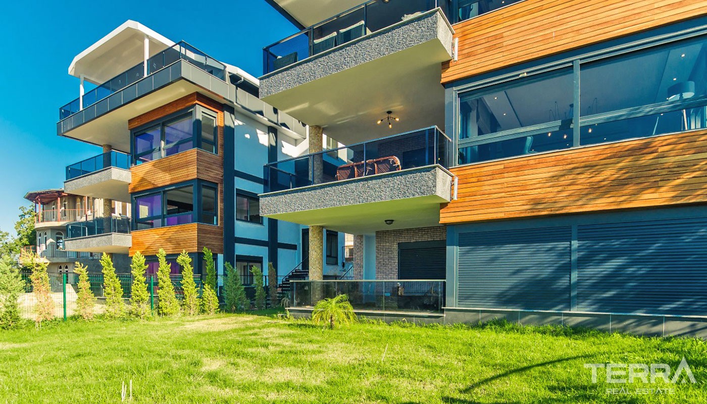 Villa With an Exceptional Panoramic Sea View in Alanya Kestel - 17321