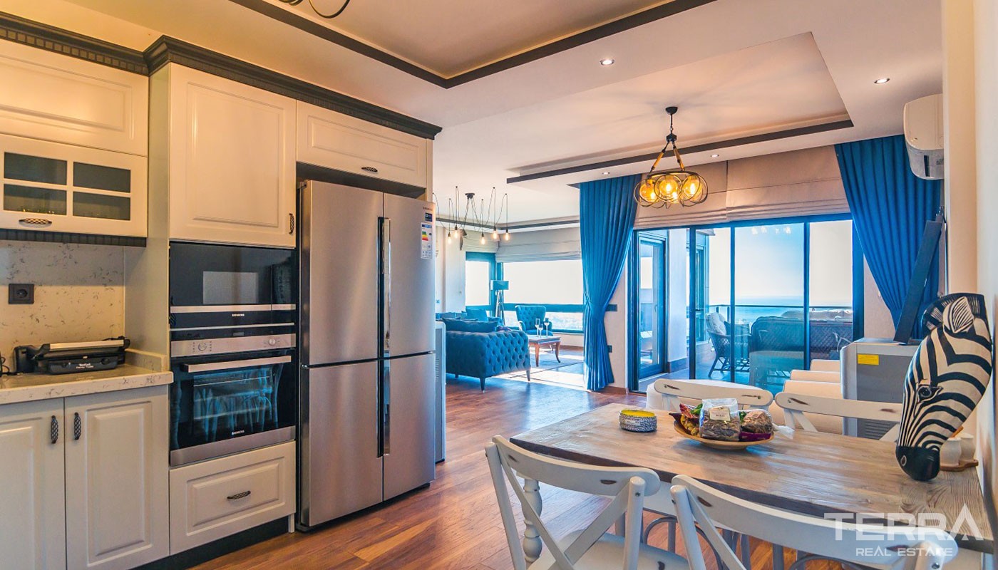 Villa With an Exceptional Panoramic Sea View in Alanya Kestel - 17352