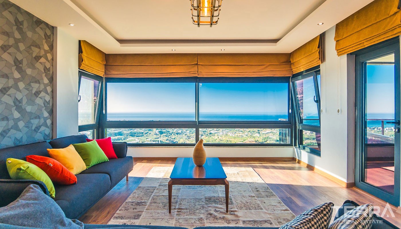 Villa With an Exceptional Panoramic Sea View in Alanya Kestel - 17365