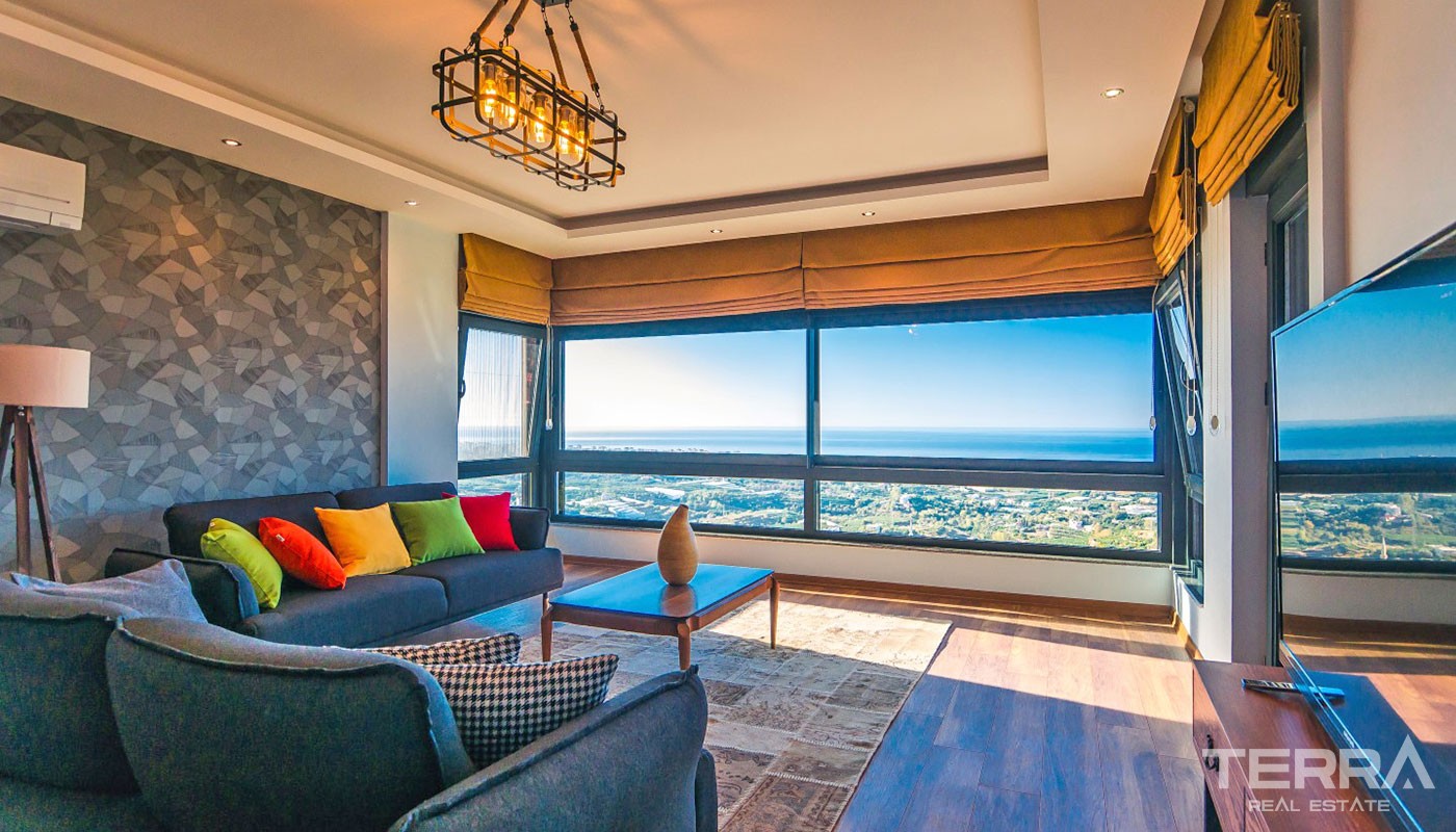 Villa With an Exceptional Panoramic Sea View in Alanya Kestel - 17370
