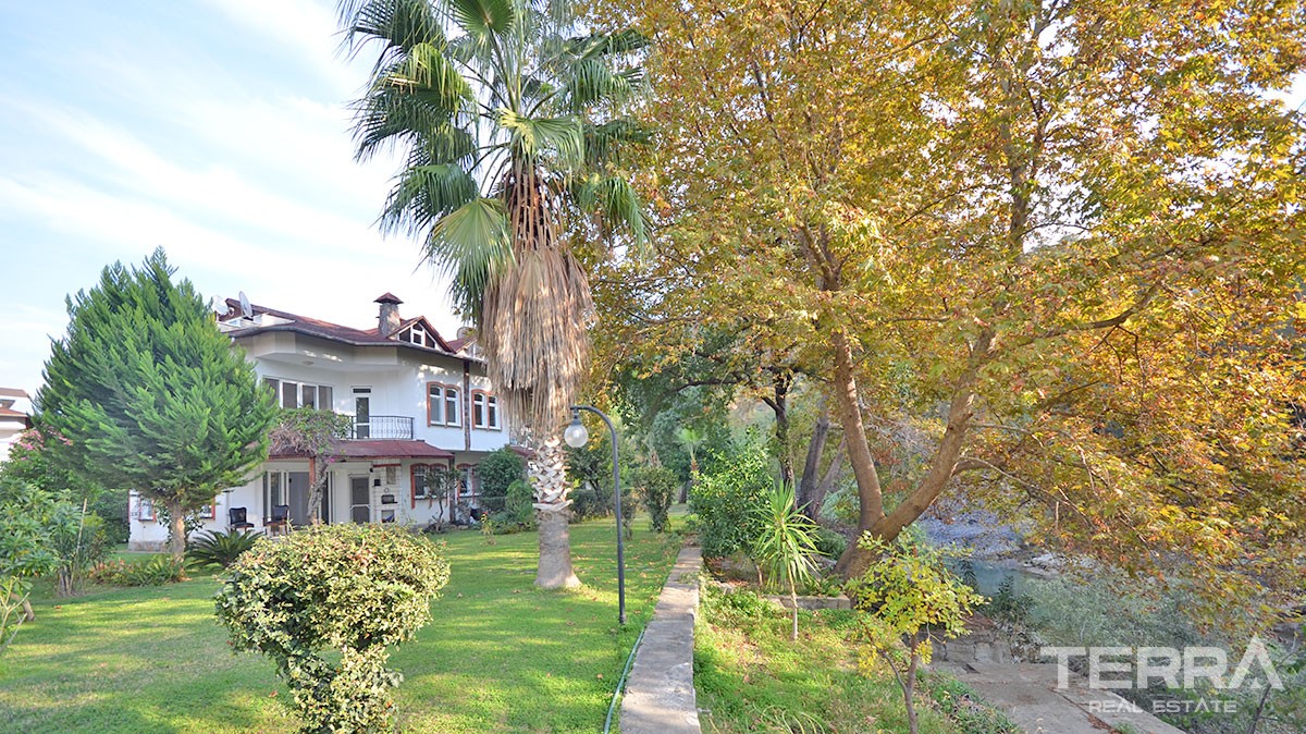 Affordable Villa for Sale in Alanya With a Swimming Pool - 17407