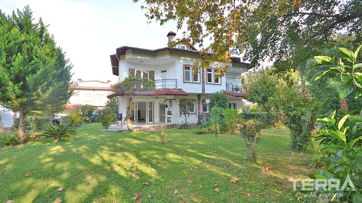 Affordable Villa for Sale in Alanya With a Swimming Pool - 17411