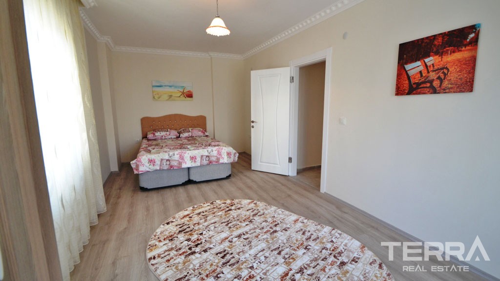 Bargain 2-Bedroom Furnished Apartment for Sale in Alanya Mahmutlar - 17459