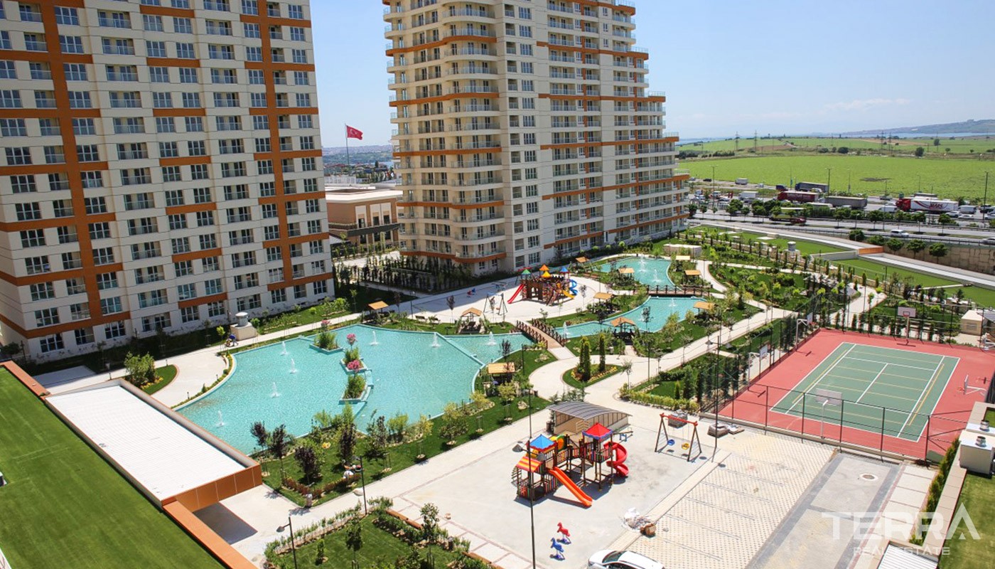 Affordable Apartments with Spectacular Sea View in Istanbul Avcilar