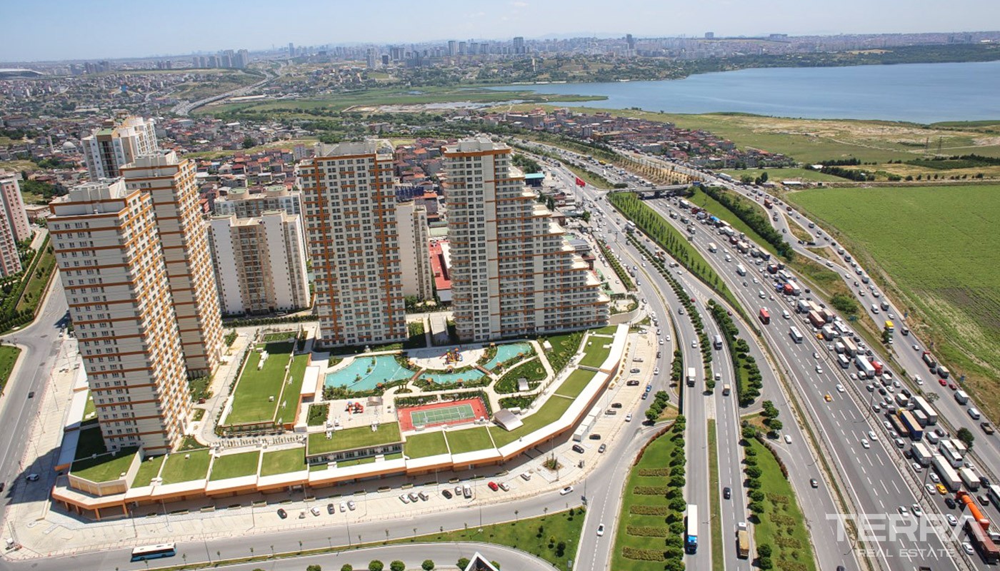 Affordable Apartments with Spectacular Sea View in Istanbul Avcilar