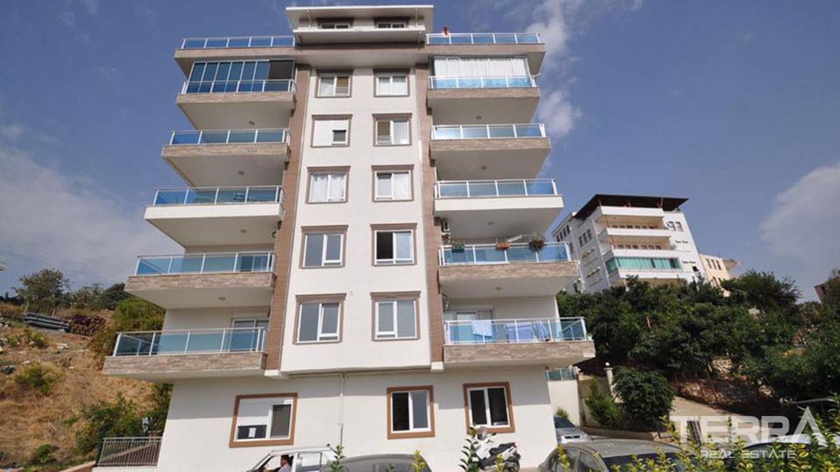 Bargain Apartment for Sale in Alanya Cikcilli With Swimming Pool