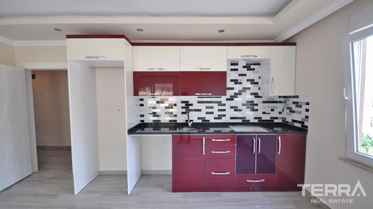 Bargain Apartment for Sale in Alanya Cikcilli With Swimming Pool - 18040