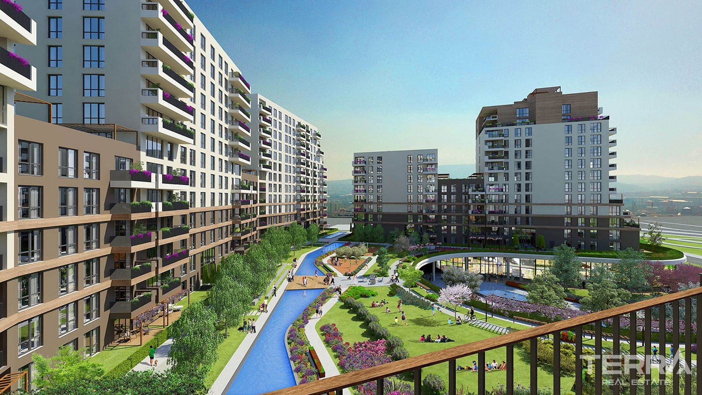 Luxury Apartments in High-end Complex in Istanbul - 38631