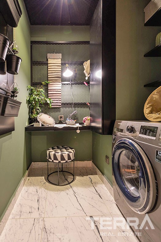 Luxury Apartments in High-end Complex in Istanbul - 38654
