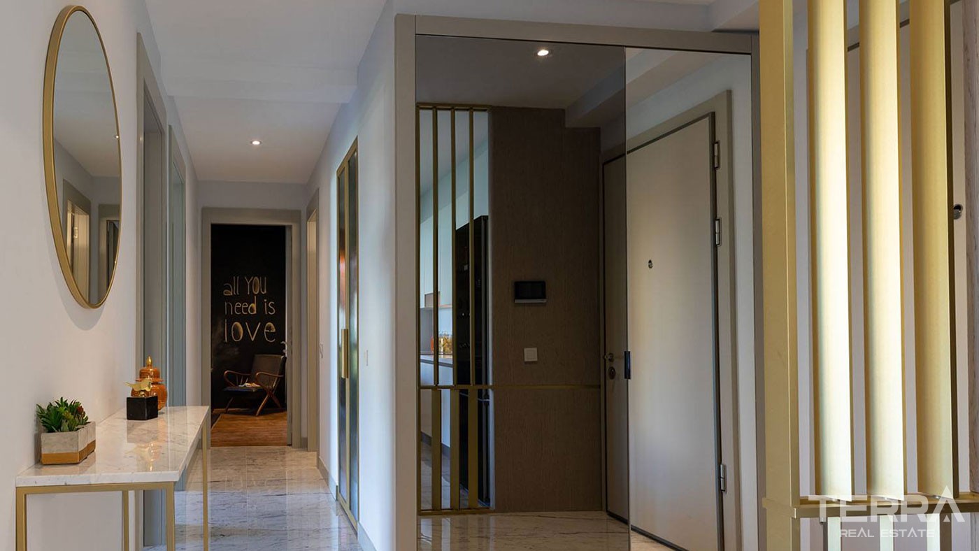 Luxury Apartments in High-end Complex in Istanbul - 38665