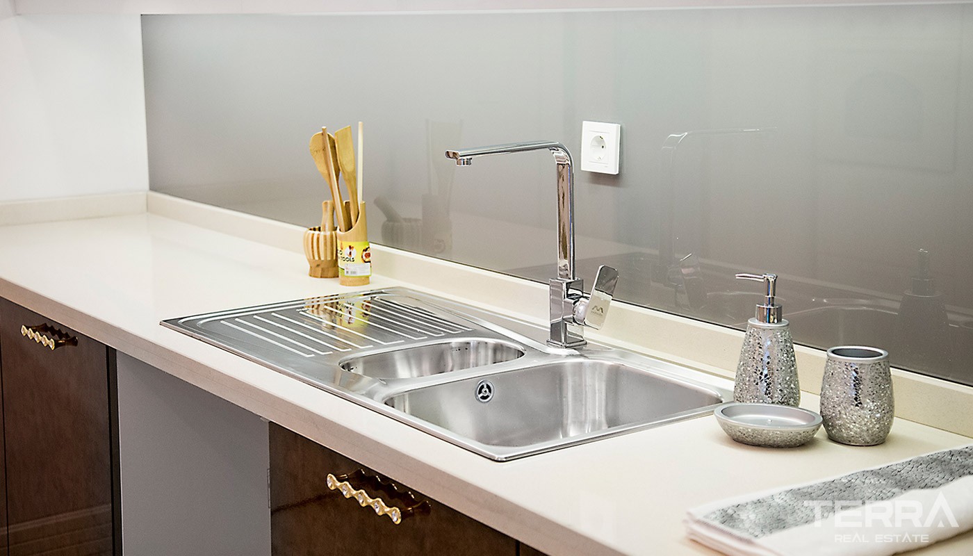 Sea view Apartments with Beautiful Garden in Istanbul Beylikdüzü - 18528