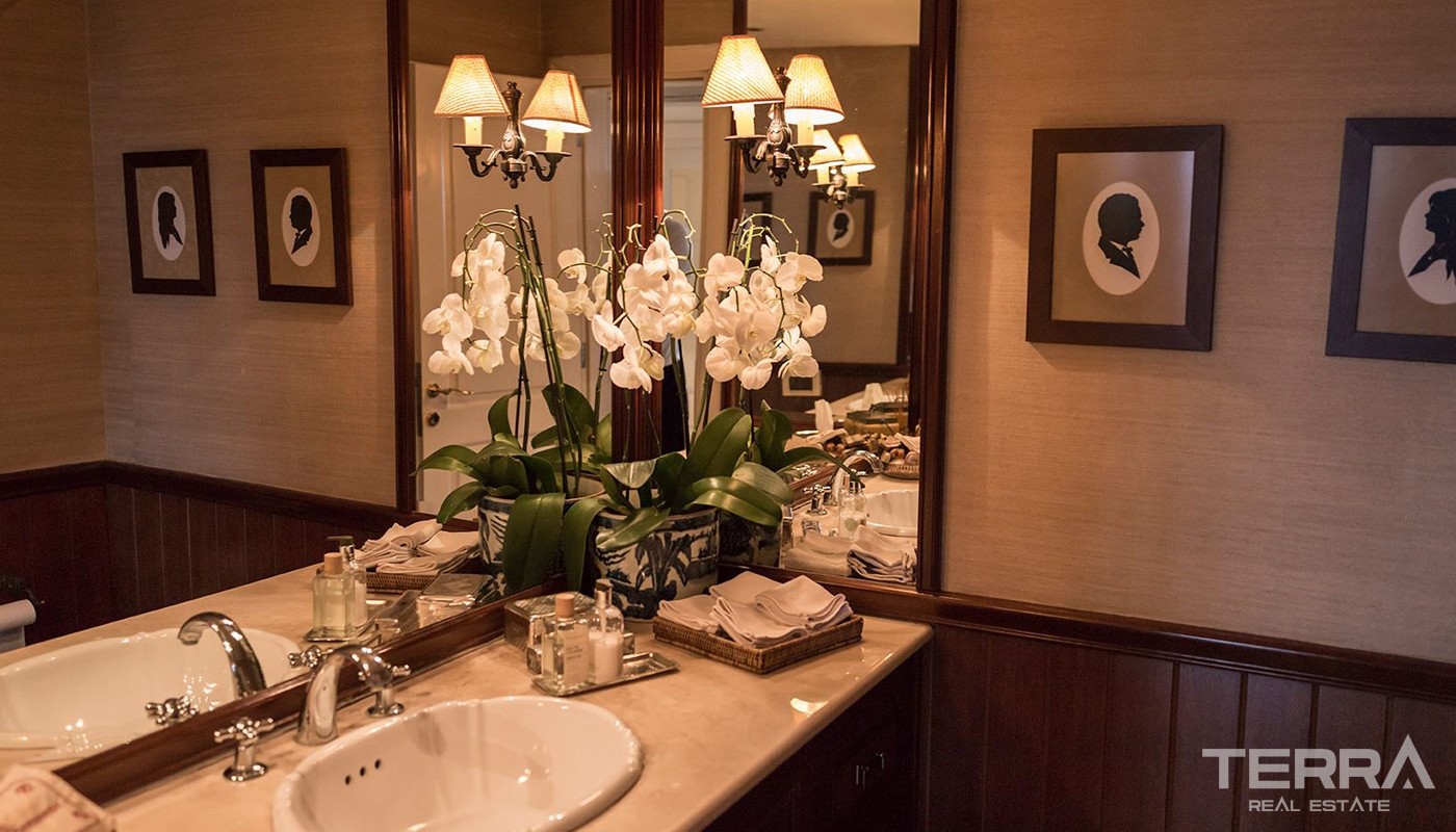 Exclusive Penthouse by Bosphorus Strait in Istanbul Beşiktaş - 19395