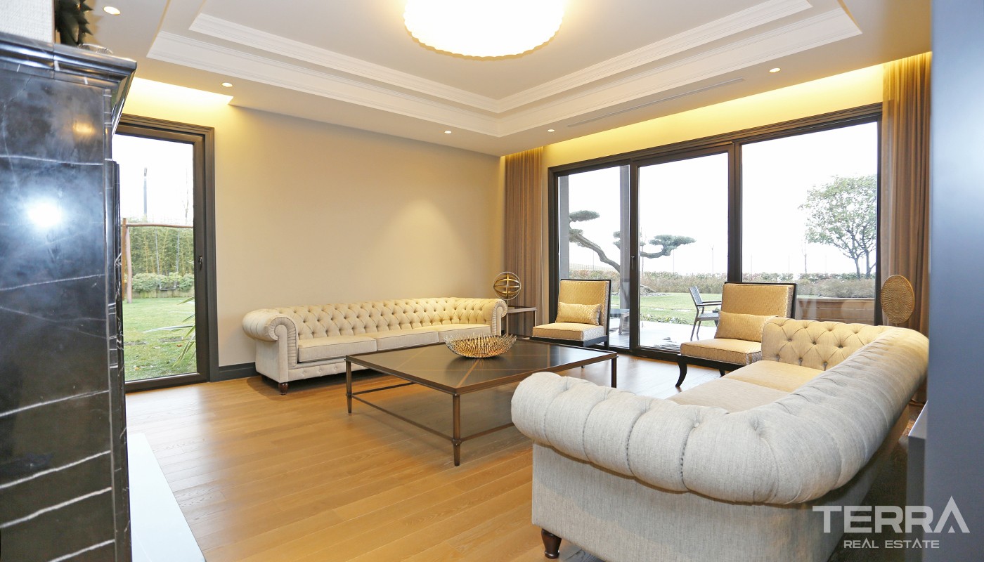 Modern Villas in Family-Orientated Complex in Istanbul Büyükçekmece - 33212