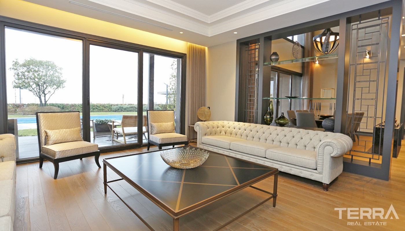 Modern Villas in Family-Orientated Complex in Istanbul Büyükçekmece - 33213