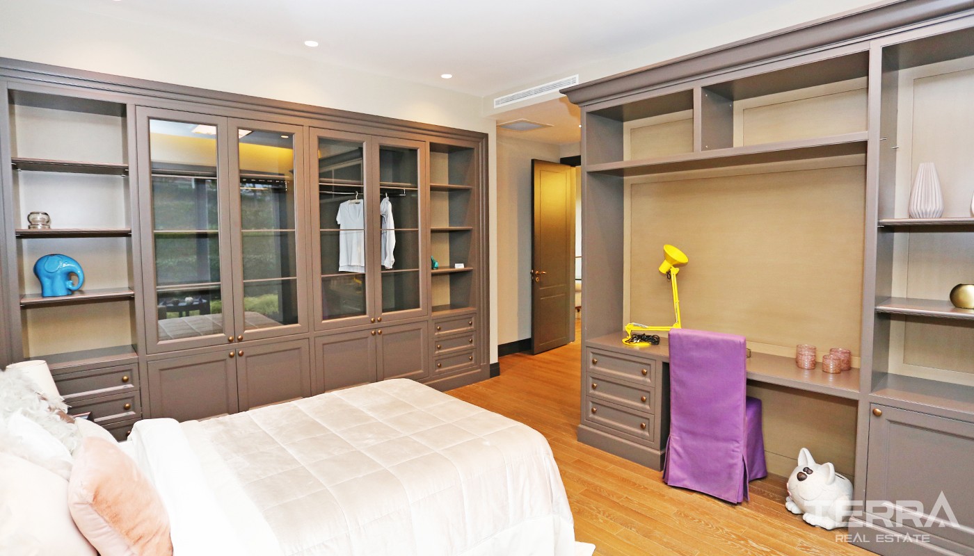 Modern Villas in Family-Orientated Complex in Istanbul Büyükçekmece - 33217