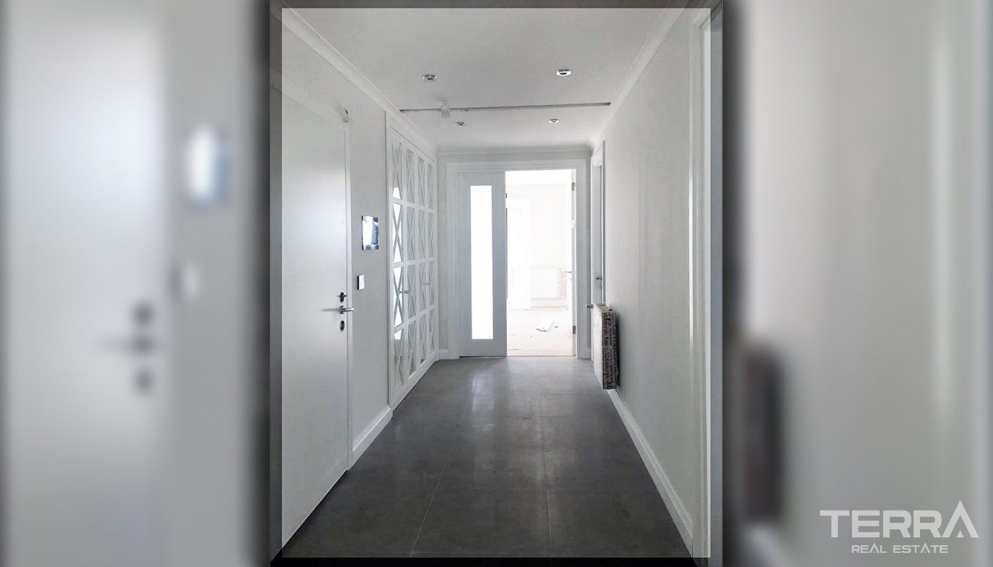 Spacious Apartment With Bosphorus View in Istanbul Beşiktaş - 19674