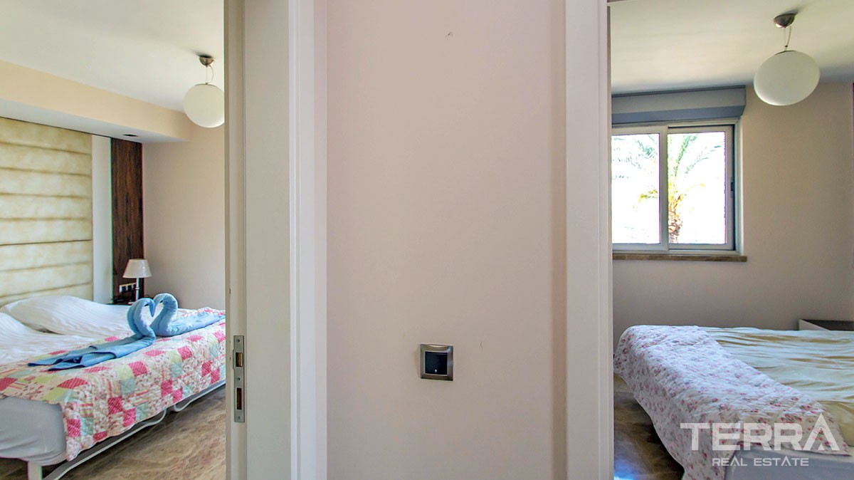Uninterrupted Sea-view Apartment for Sale in Alanya - 19998