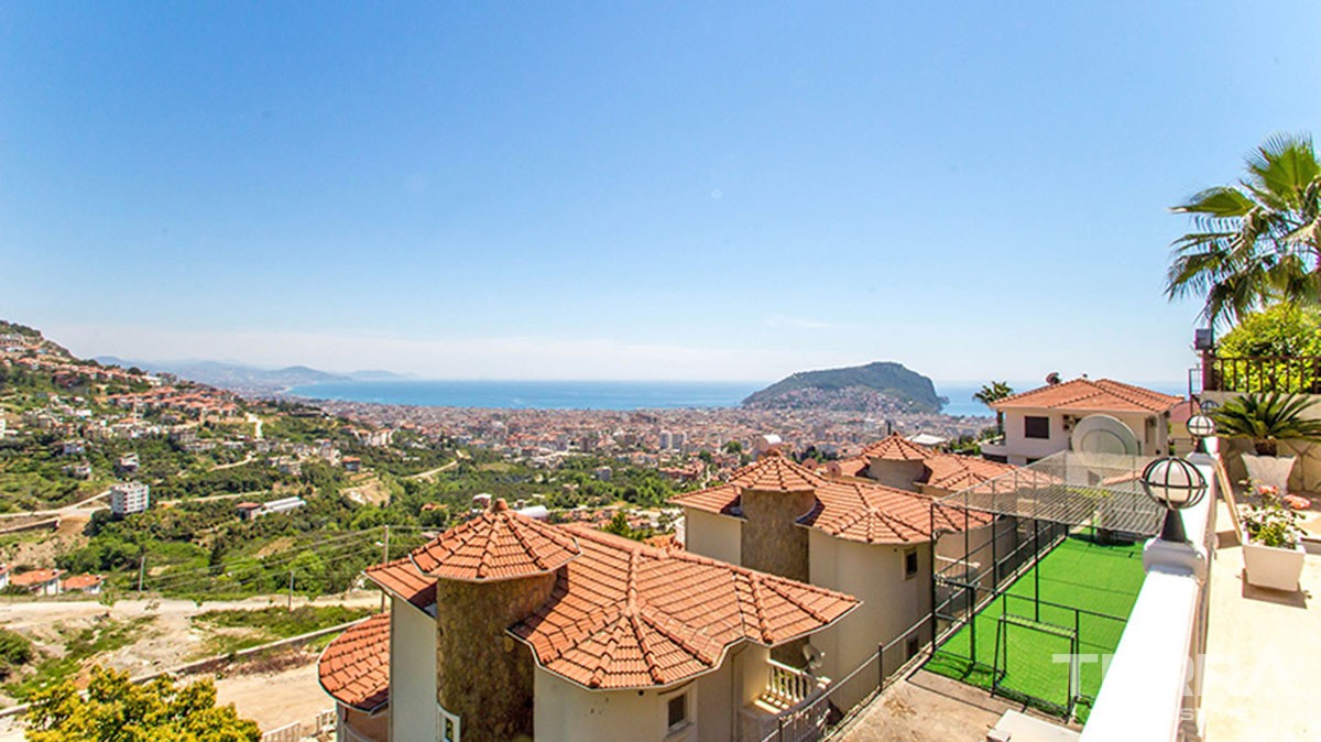 Fristående villa i Alanya med privat pool - 19914