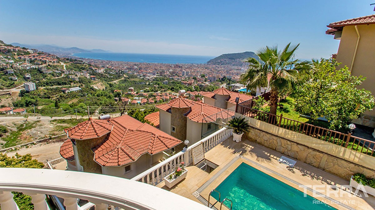Fristående villa i Alanya med privat pool - 19929