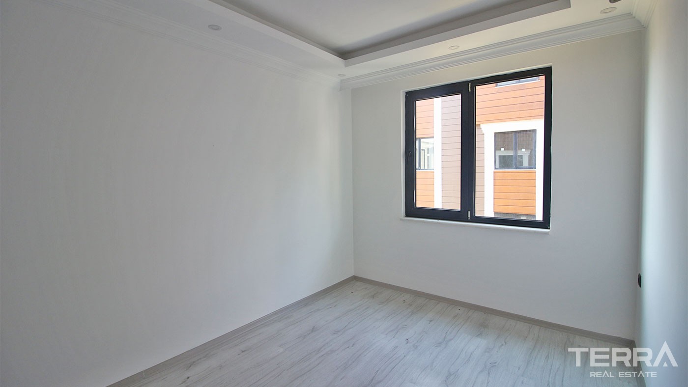 Spacious Apartments in a Low-rise Residential Complex in Alanya Center - 30458