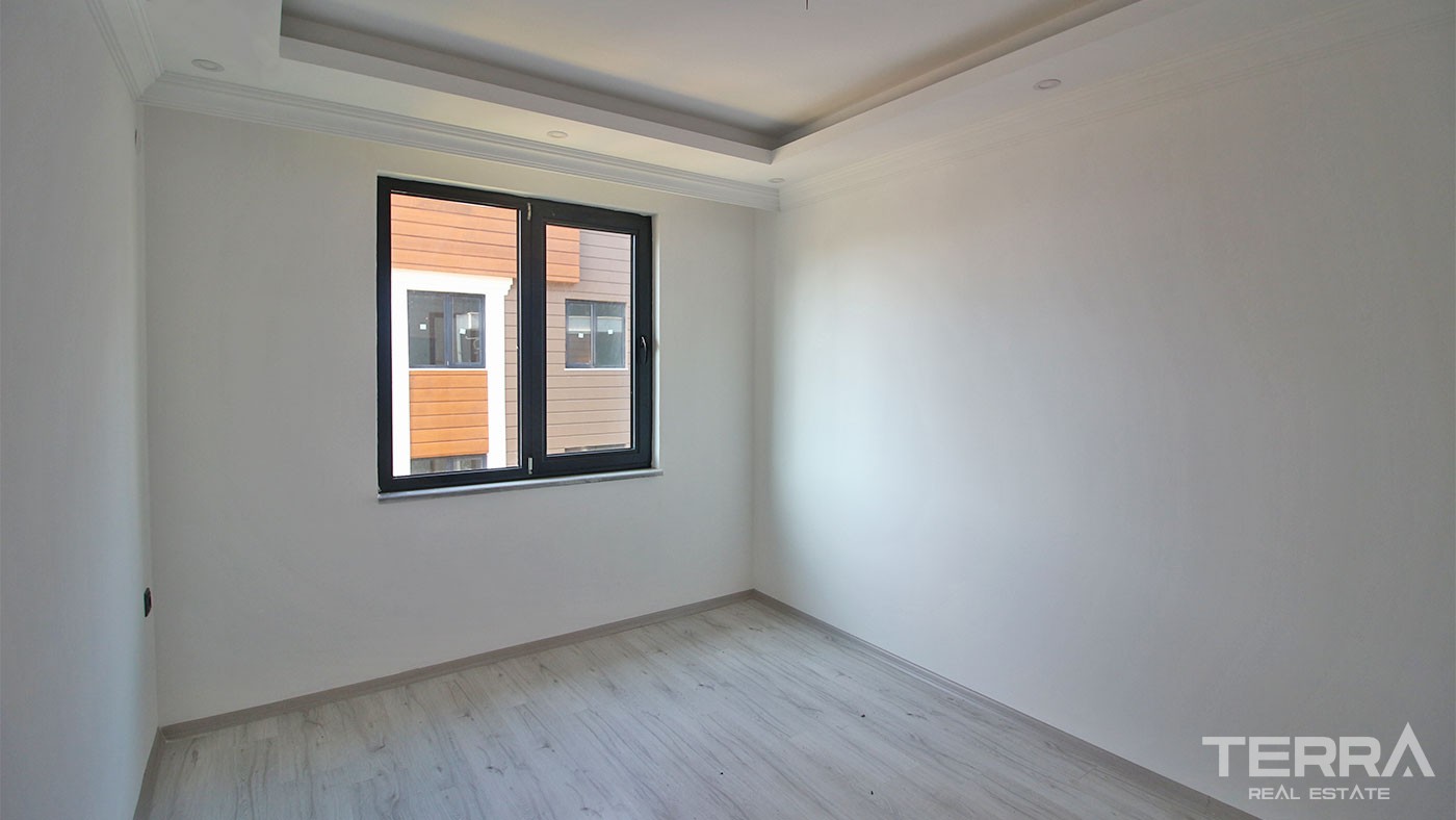 Spacious Apartments in a Low-rise Residential Complex in Alanya Center - 30461