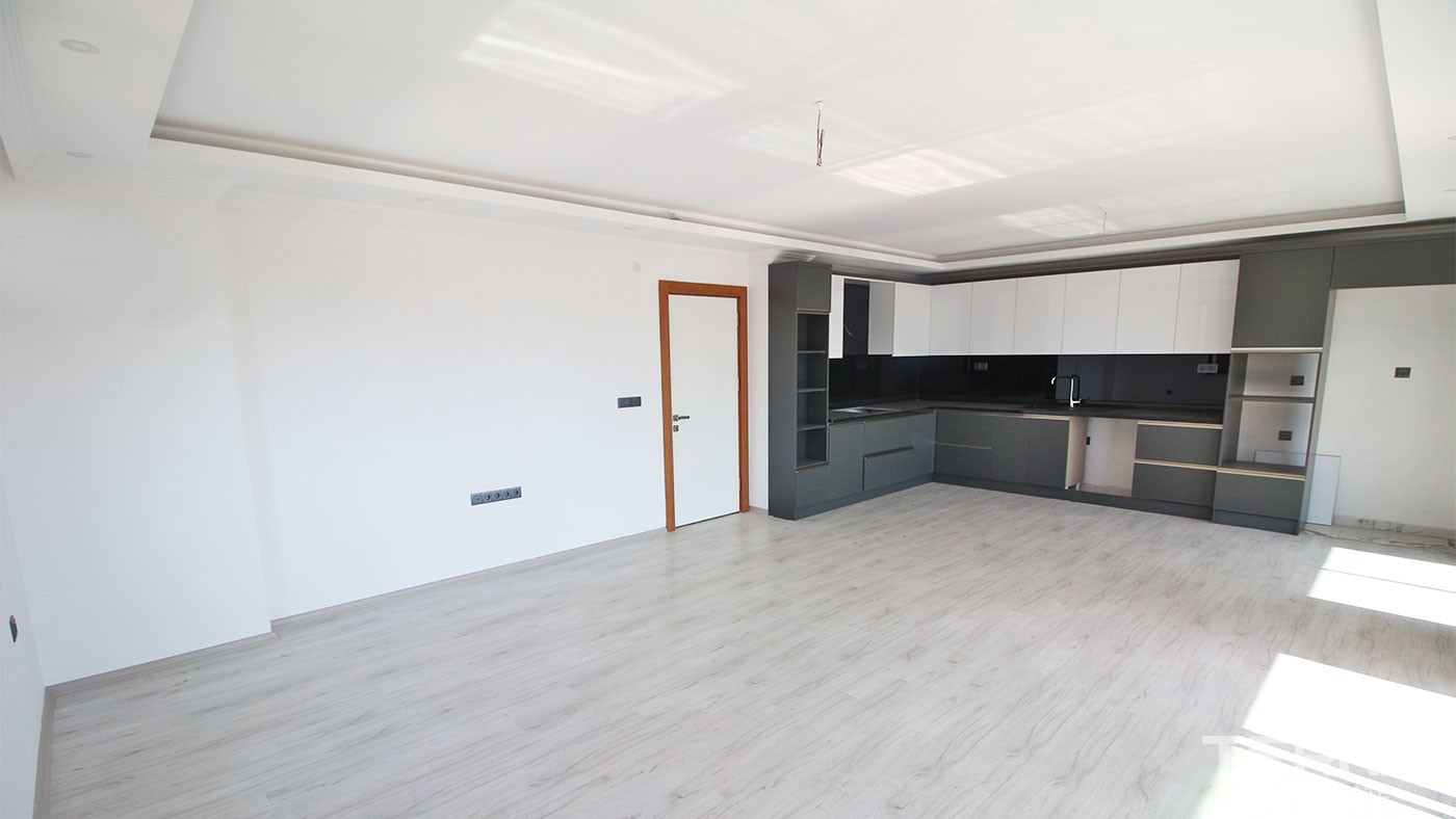 Spacious Apartments in a Low-rise Residential Complex in Alanya Center - 30463