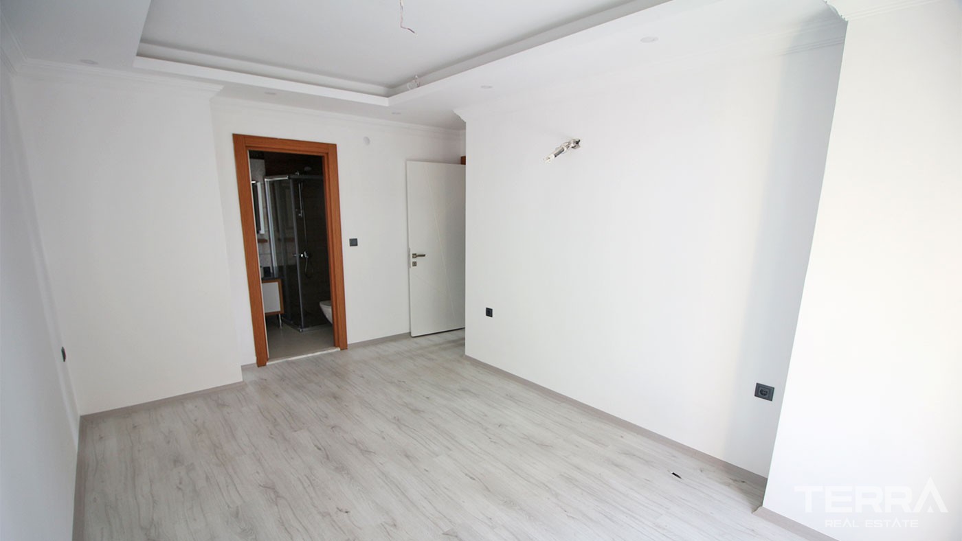 Spacious Apartments in a Low-rise Residential Complex in Alanya Center - 30471