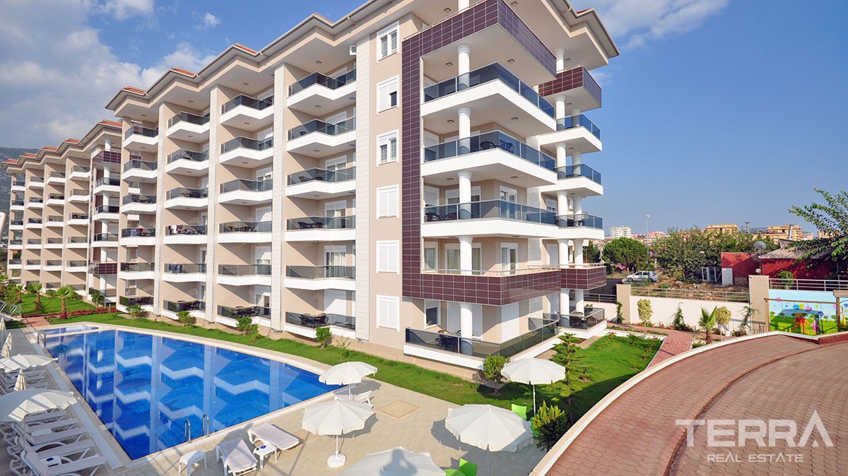 Seafront Apartments with Various Social Features in Alanya Kestel