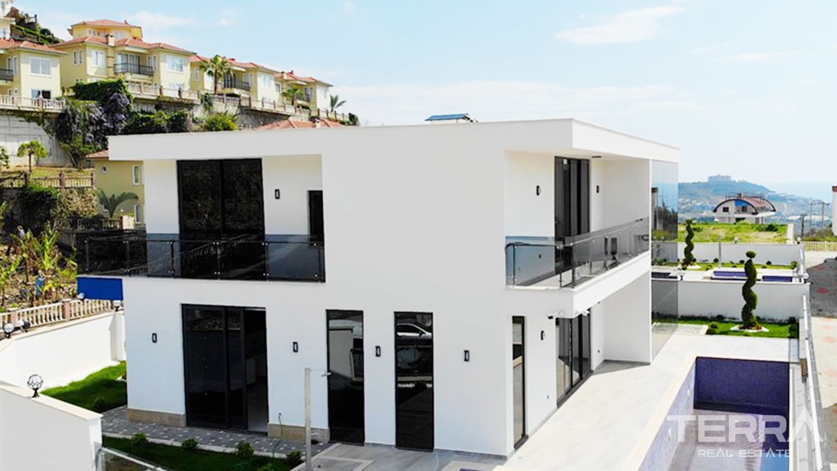 Detached Villas for Sale in Alanya With Swimming Pool - 47078
