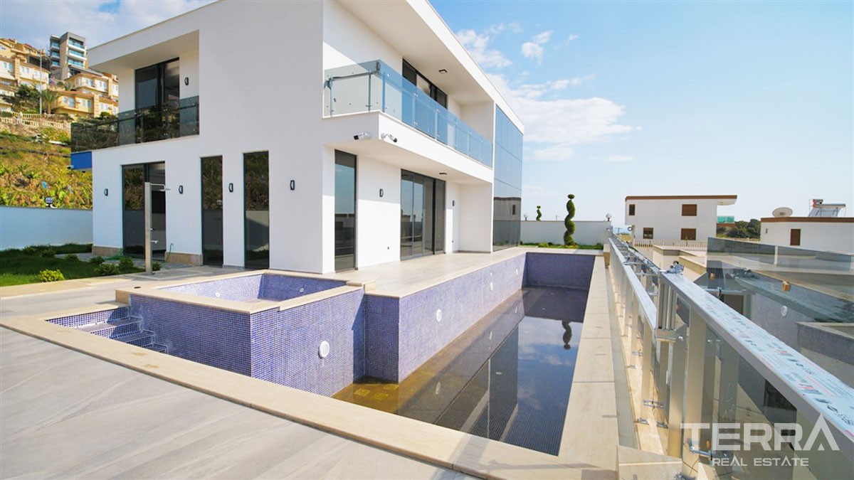 Detached Villas for Sale in Alanya With Swimming Pool - 47081