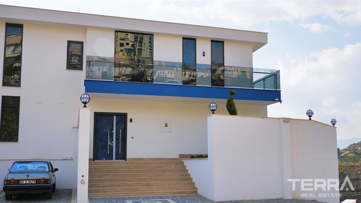 Detached Villas for Sale in Alanya With Swimming Pool - 47083