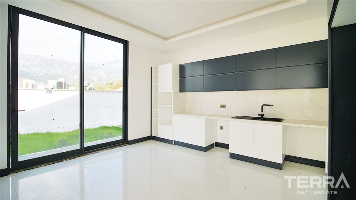 Detached Villas for Sale in Alanya With Swimming Pool - 47104
